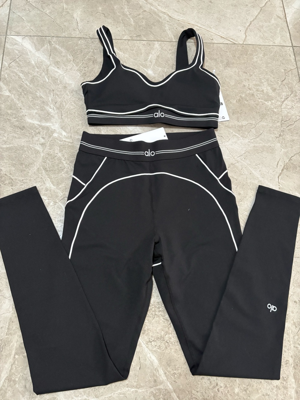 ALO Yoga Black Sports Bra and Legging Set with White Contrast Trim